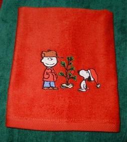 Embroidered SNOOPY and Charlie CHRISTMAS Kitchen Bathroom RE